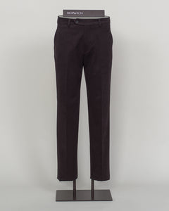 Crafted from supremely soft brushed cotton, these Berwich chinos deliver understated elegance and everyday comfort. The rich dark brown tone pairs effortlessly with neutral knitwear and structured blazers, making them a versatile foundation for refined dressing. Finished with careful tailoring and a relaxed fit that moves with you, these are the trousers you'll reach for again and again.