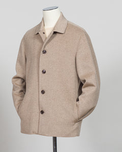 Elevate your essentials with the Montecore Cashmere Jacket in timeless beige. Crafted from pure cashmere, this luxurious layer delivers uncompromising softness and warmth for year-round sophistication. The refined silhouette pairs seamlessly with tailored trousers or relaxed separates, making it an investment piece that transcends seasons and trends. Expertly finished for longevity and comfort.