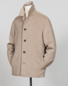 Elevate your essentials with the Montecore Cashmere Jacket in timeless beige. Crafted from pure cashmere, this luxurious layer delivers uncompromising softness and warmth for year-round sophistication. The refined silhouette pairs seamlessly with tailored trousers or relaxed separates, making it an investment piece that transcends seasons and trends. Expertly finished for longevity and comfort.
