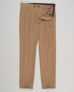 Refined cotton tailoring in a warm neutral tone. These brushed cotton trousers from Caruso deliver understated elegance through premium fabrication and precise construction. The biscotto shade complements both classic knitwear and formal shirting, making them a versatile foundation for refined wardrobes. Ideal for those seeking quality basics with measurable comfort and longevity. Caruso Brushed Cotton Trousers / Biscotto