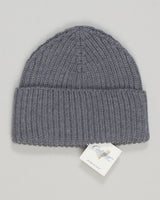 Refined wool construction meets effortless versatility. The Calimar ribbed merino beanie delivers warmth without bulk, its fine-gauge knit designed to complement any wardrobe. Naturally breathable and temperature-regulating merino fiber ensures comfort across seasons. A timeless staple for the discerning minimalist. Calimar Ribbed Merino Beanie / Grey
