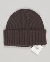 Refined warmth in pure cashmere. The Calimar beanie offers understated luxury for cold-weather essentials, crafted from premium fibers that soften with wear. Its neutral brown tone complements any wardrobe, from casual knitwear to formal outerwear. A timeless investment piece that delivers comfort without compromise. Calimar Cashmere Beanie / Brown