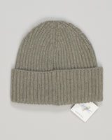 Pure cashmere beanie in a refined indigo hue. Soft, breathable knit that moves with you through seasons. Simple, timeless design that pairs effortlessly with any wardrobe. Lightweight enough for layering or worn alone on cooler days. A luxury essential that transcends trends. Calimar Cashmere Beanie / Indigo