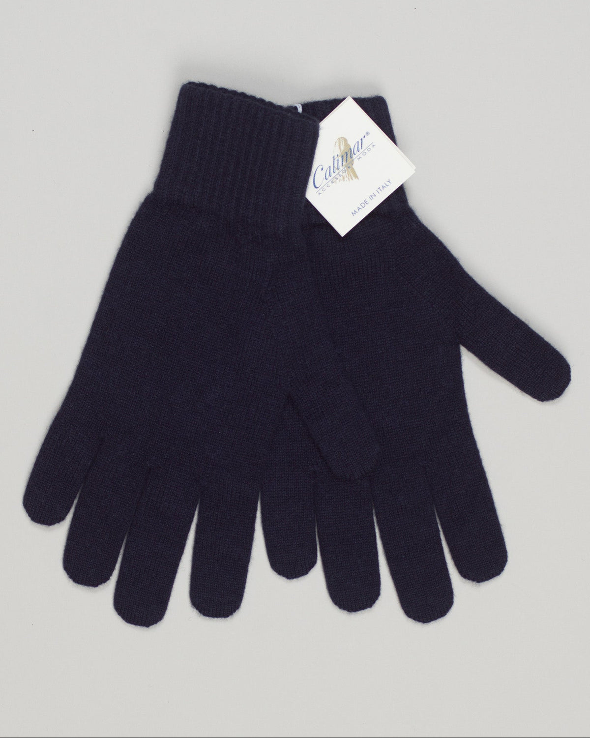 Crafted from premium cashmere, these gloves deliver effortless warmth and refined elegance. Designed for everyday luxury with a soft, supple drape that ages beautifully. Calimar Cashmere Gloves / Navy