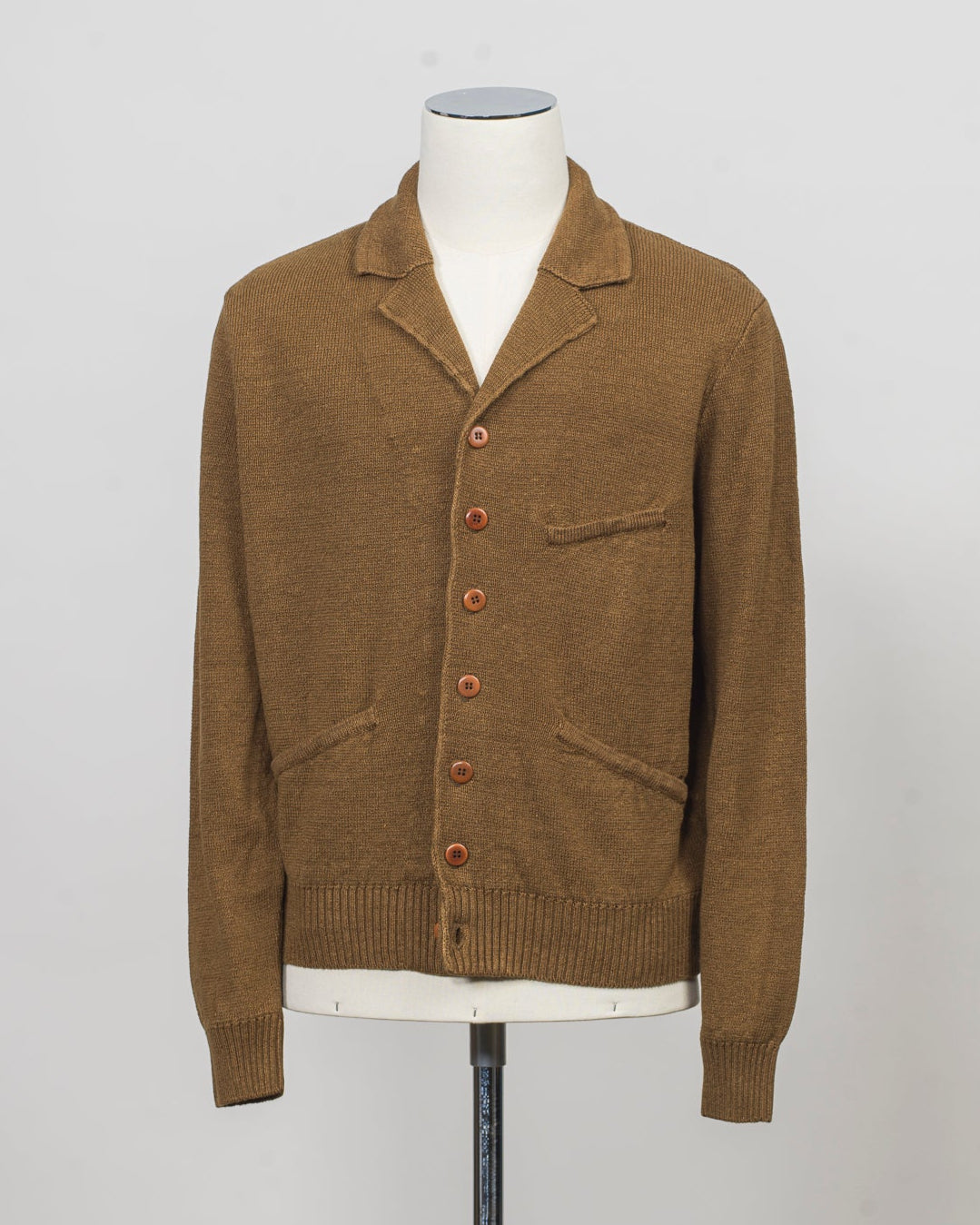 

Composition: 100% Linen

Article: MAX 3 Linen Short Jacket A
Color: Tobacco