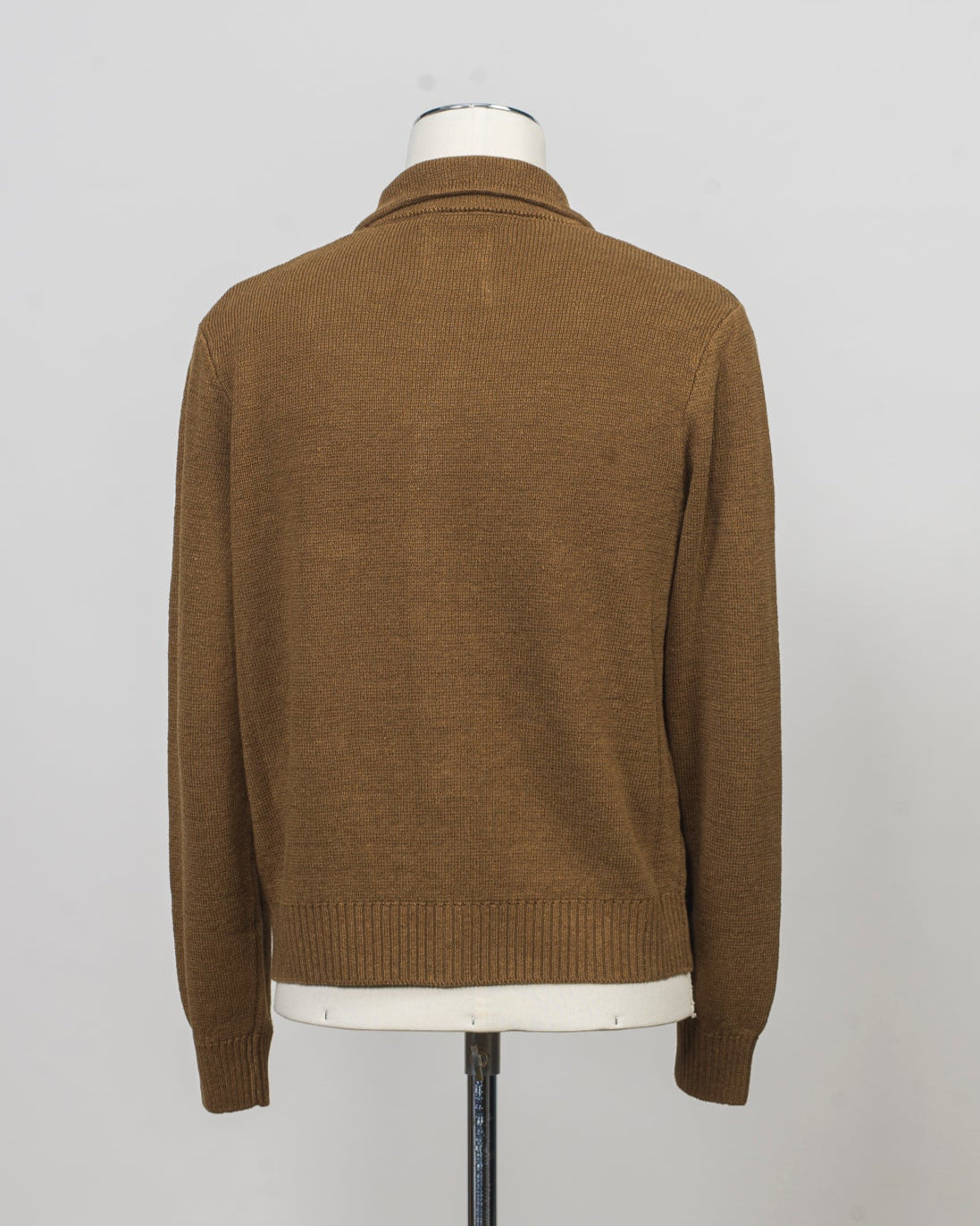 

Composition: 100% Linen

Article: MAX 3 Linen Short Jacket A
Color: Tobacco