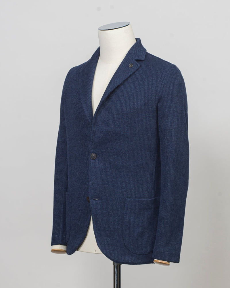


Composition: 68% Linen 32% Cotton
Color: 598 / Navy
Article: 57156 / 18652
Made in Italy