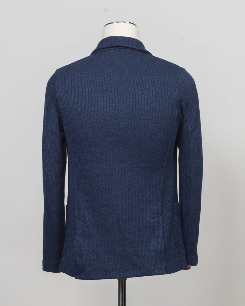 


Composition: 68% Linen 32% Cotton
Color: 598 / Navy
Article: 57156 / 18652
Made in Italy