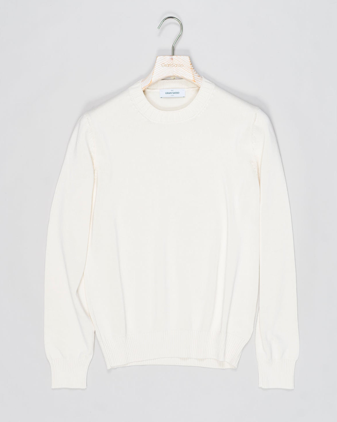 Composition: 100% Cotton
Color: 007 / Off White
Article: 23107 / 18136
Model: Paricollo M/L
Made in Italy Gran Sasso Cotton Crew Neck Knit / Off White