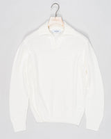 Composition: 68% Linen 32% Cotton
Color: 001 / Off White
Article: 23160 / 18658
Model: Tennis M/L
Made in Italy Gran Sasso Ribbed Collar Knit / Off White