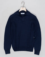 Composition: 68% Linen 32% Cotton
Color: 598 / Navy
Article: 23160 / 18658
Model: Tennis M/L
Made in Italy Gran Sasso Ribbed Collar Knit / Navy