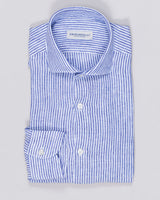 Cutaway collar
Curved hem
Plain placket
100% linen
Art. N2120
Mod. L62
Color: 04 Blue &amp; White Ghirardelli Striped Linen Shirt / Blue &amp; White
