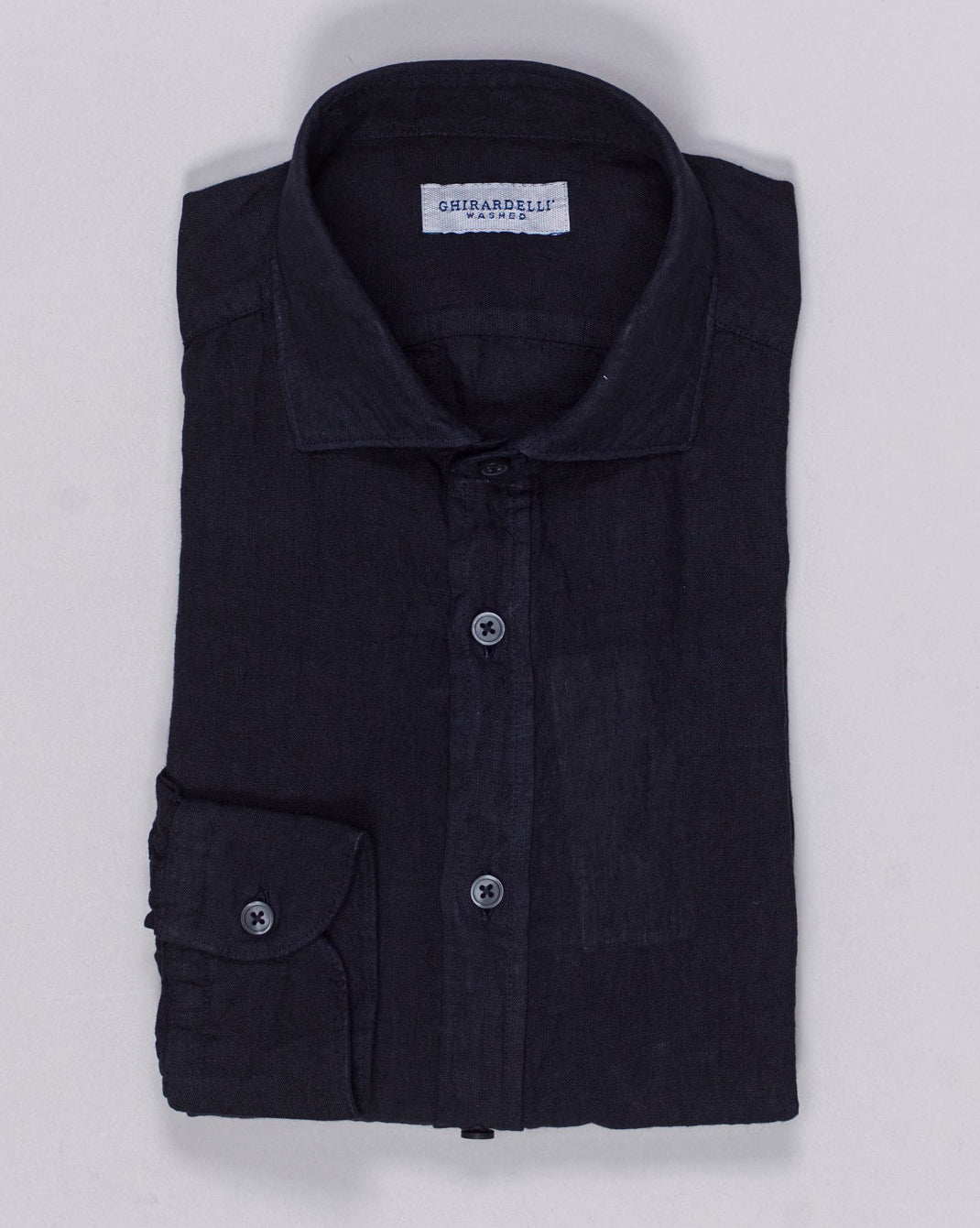 Cutaway collar
Curved hem
Front placket
100% linen
Art. TC 162
Mod. 65/TC
Color: A11 Burned Orange Ghirardelli Linen Shirt / Burned Orange