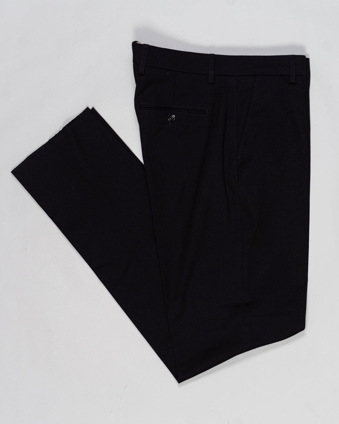 Composition: 97% Cotton 3% Elastan
Model: Sauma22
Article: PU19SAUMA22CHINO03
Color: Black
Made in Martina Franca, Puglia, Italy Berwich Cotton Chinos / Black