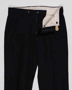 Composition: 97% Cotton 3% Elastan
Model: Sauma22
Article: PU19SAUMA22CHINO03
Color: Black
Made in Martina Franca, Puglia, Italy Berwich Cotton Chinos / Black