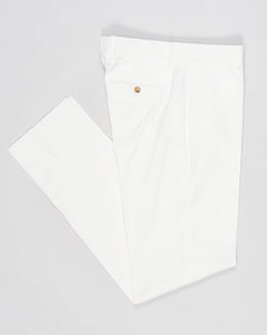 Composition: 97% Cotton 3% Elastan
Model: Sauma22
Article: PU19SAUMA22CHINO03
Color: White
Made in Martina Franca, Puglia, Italy Berwich Cotton Chinos / White