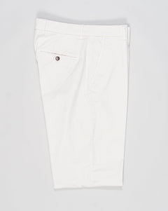 Flat front
Garment Dyed
Front pockets: slanted
Back pocket left: welt, right: welt with button
Hemming: plain (chinos)
Article: ts0001x
Color: Ecru 275
Model: vulcano23-GD
Composition: 98% Cotton 2%Elastan
Made in Martina Franca, Italy Berwich Garment Dyed Cotton Chinos / Ecru