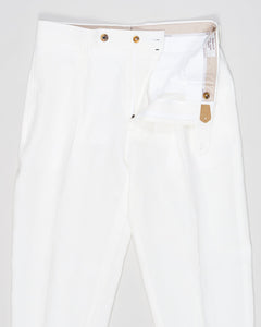 Composition: 100% Linen
Model: Chiaia Long&nbsp;
Article: lm104 &nbsp;
Color: white
PU19CHIAIALONGLM104 62034990
Made in Martina France, Puglia, Italy Berwich Chiaia Long Linen 1 Pleat Trousers / White