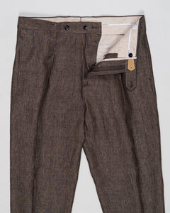 Fabric: Loro Piana Summertime: 71% Virgin wool natural stretch 15% Silk 14% Linen
Model: Chiaia Long
Article: PU19CHIAIALONGLP184U
Color: Brown
Made in Martina Franca, Puglia, Italy Berwich Chiaia Long Loro Piana Summertime Trousers / Brown