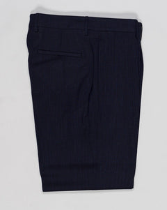 Fabric: Loro Piana Summertime: 71% Virgin wool natural stretch 15% Silk 14% Linen
Model: Chiaia Long
Article: PU19CHIAIALONGLP184U
Color: Navy
Made in Martina Franca, Puglia, Italy Berwich Chiaia Long Loro Piana Summertime Trousers / Navy