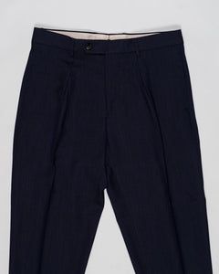 Fabric: Loro Piana Summertime: 71% Virgin wool natural stretch 15% Silk 14% Linen
Model: Chiaia Long
Article: PU19CHIAIALONGLP184U
Color: Navy
Made in Martina Franca, Puglia, Italy Berwich Chiaia Long Loro Piana Summertime Trousers / Navy