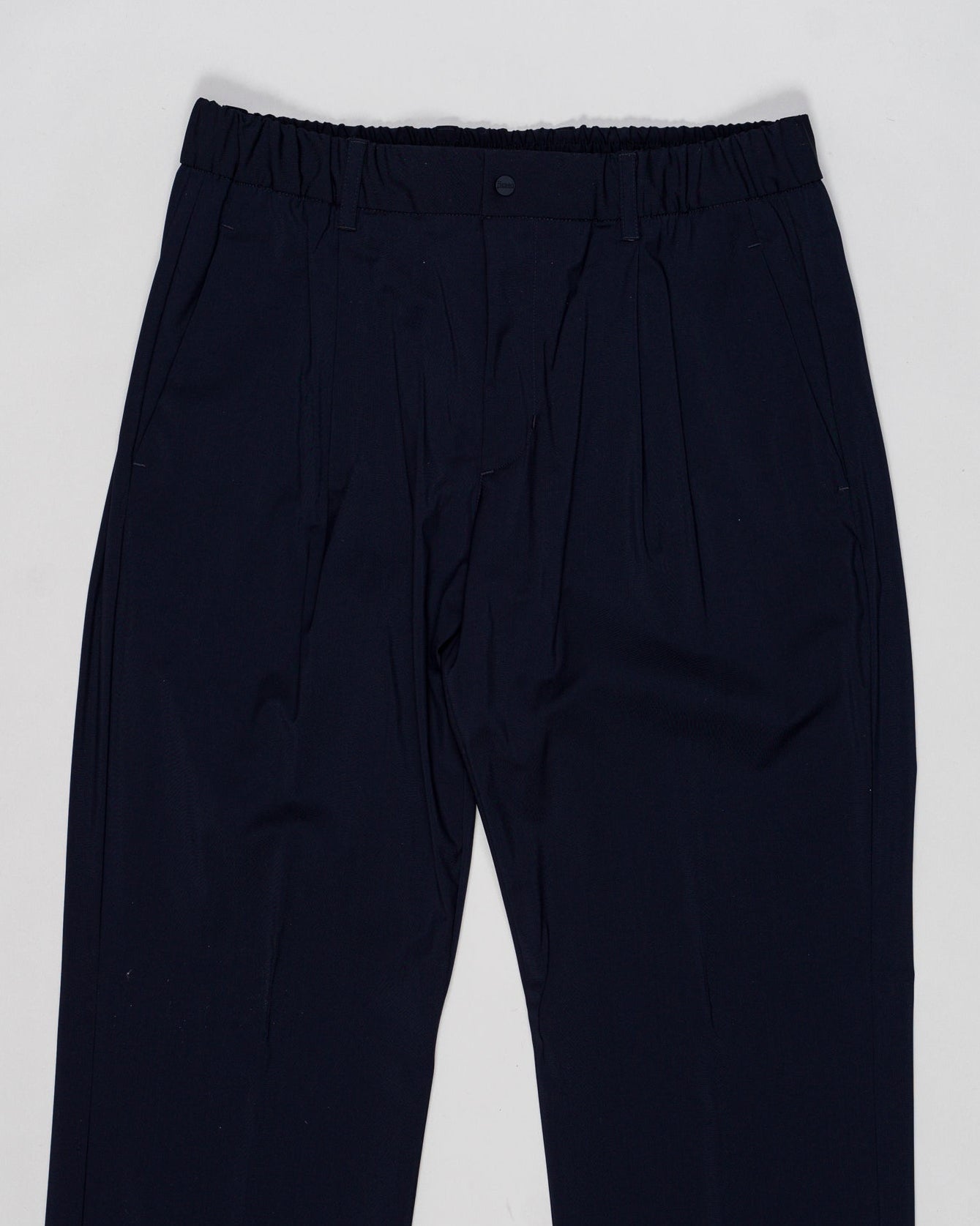 Elastic with drawstring waist
Zip and snap button fastening
Slanted pockets
Back pocket with snap button
Article: PT000183U 33484
Color: 9200 / Navy
Made in Republic of Moldova Herno Wool & Nylon Stretch Trousers / Navy