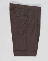 Belt loops
Single pleat
Slanted side pockets
Welted back pockets with buttons
Composition: 100% Wool
Article: PE0595
Model: C518AZ
Color: 0550 / Brown Caruso Wool Trousers / Brown made In Italy