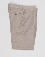Belt loops
Single pleat
Slanted side pockets
Welted back pockets with buttons
Composition: 100% Wool
Article: PE0595
Model: C518AZ
Color: 0580 / Light Taupe&nbsp;
Made in Italy Caruso Wool Trousers / Light Taupe