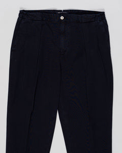 Article: 300519
Model: Portobellod
Color: Navy / 511
Composition: 100% Cotton
Lining: 100% Cotton
Belt loops
Slanted side pockets
Made in Naples, Italy Briglia Portobello Cotton Trousers / Navy