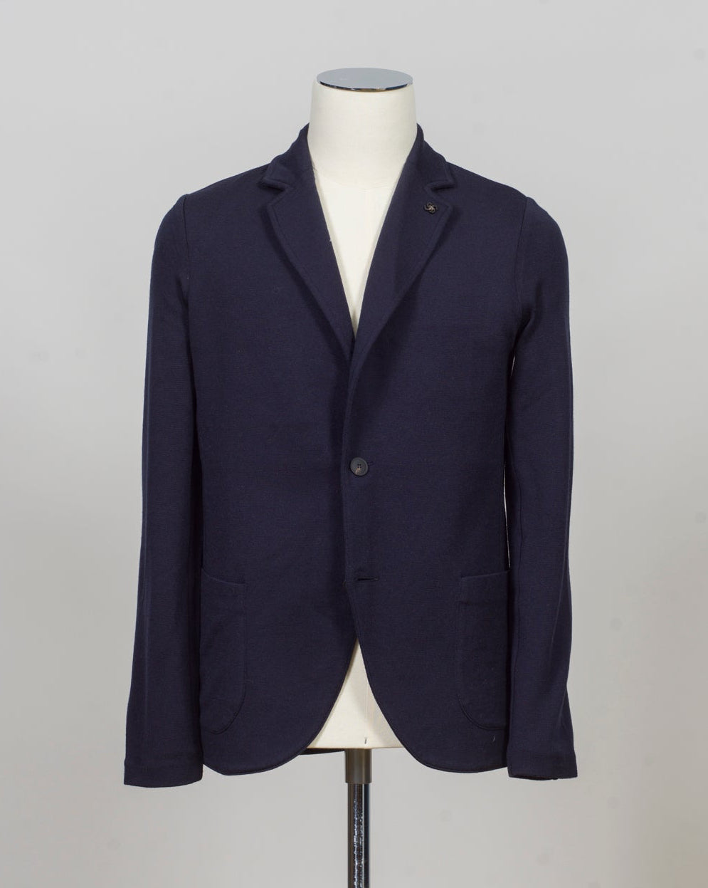 Composition: 100% Virgin Wool
Color: 598 / Navy
Article: 57156 / 14512
Model: Giacca M/L
Made in Italy Gran Sasso Knitted Wool Blazer / Navy