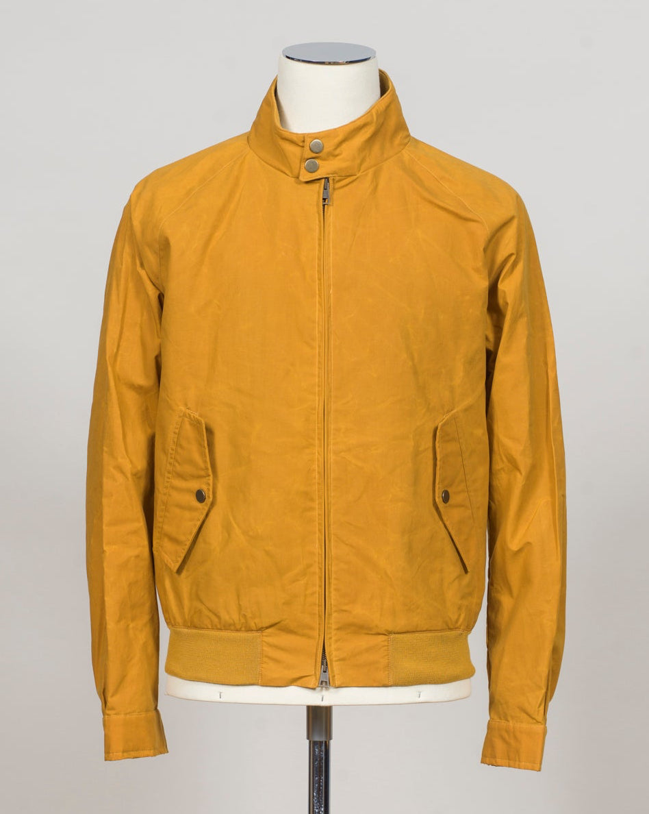 Model FURIO
Art. Wax cot
Col. 302 / Yellow
Made in Italy L`Impermeabile Waxed Cotton Jacket / Yellow