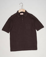 Short sleeve polo shirt in cotton from Maglificio G.R.P. 1973 Firenze
Composition: 100% Linen
Short Sleeves
3 Buttons
Article: CC15 PSSLiP7III
POLO S/S
Color: Dark Brown / Bitter Chocolate&nbsp;
Made in Italy G.R.P. Firenze CASA-ISAAC Linen Polo / Brown