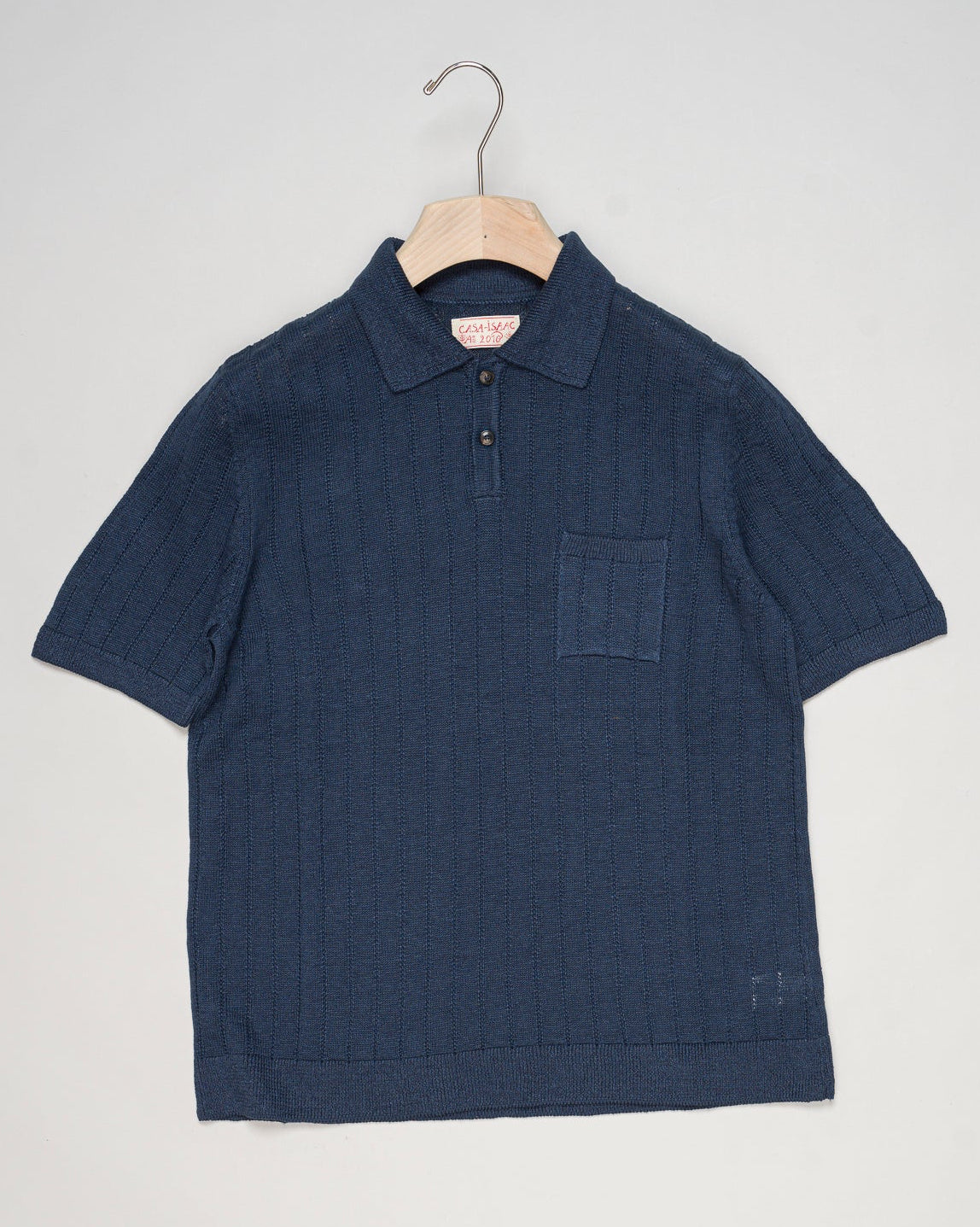 Short sleeve polo shirt in cotton from Maglificio G.R.P. 1973 Firenze
Composition: 100% Linen
Short Sleeves
3 Buttons
Article: CC15 PSSLiAVIII
POLO S/S
Color: Blue
Made in Italy G.R.P. Firenze CASA-ISAAC Linen Polo / Blue