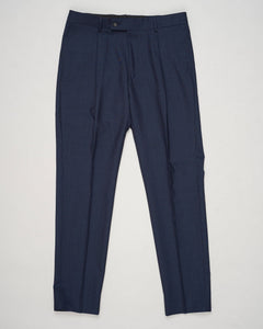 Belt loops
Single pleat
Slanted side pockets
Welted back pockets with buttons
Composition: 100% Wool
Article: PE0595
Model: C518AZ
Color: 0110 / Dark Blue Caruso Wool Trousers / Dark Blue