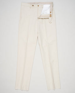 Composition: 97% Cotton 3% Elastan
Model: Sauma22
Article: PU19SAUMA22CHINO03
Color: Ecru
Made in Martina Franca, Puglia, Italy Berwich Cotton Chinos / Ecru