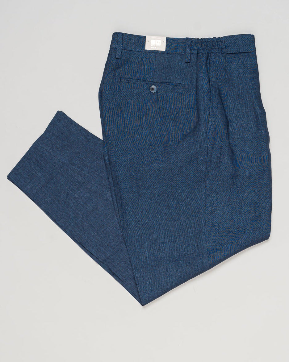 Composition: 100% Cotton
Article: PT000174U 52059
Color: 9201 / Navy
Made in Portugal Herno Cotton Jersey Shorts / Navy