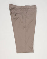 Mod. Vulcano23-GD
Garment dyed
Art. dv0955x
Col. Mandorlo 4627
85% cotton, 11% silk, 4% elastane
Made in Martina Franca, Italy Berwich Garment Dyed Cotton &amp; Silk Chinos / Mandorlo