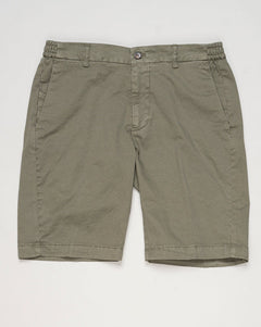 Model: ber_muda elax-GD
Article: ts0001x
Composition:&nbsp;98% Cotton, 2% Elastane
Color: 972 Verde
Made in Martina Franca, Italy Berwich Garment Dyed Cotton Shorts / Verde