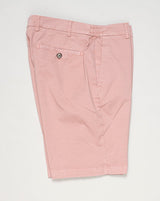 Model: ber_muda elax-GD
Article: ts0001x
Composition:&nbsp;98% Cotton, 2% Elastane
Color: Rosa / 475&nbsp;
Made in Martina Franca, Italy &nbsp;Berwich Garment Dyed Cotton Shorts / Rosa