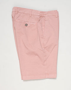 Model: ber_muda elax-GD
Article: ts0001x
Composition:&nbsp;98% Cotton, 2% Elastane
Color: Rosa / 475&nbsp;
Made in Martina Franca, Italy &nbsp;Berwich Garment Dyed Cotton Shorts / Rosa