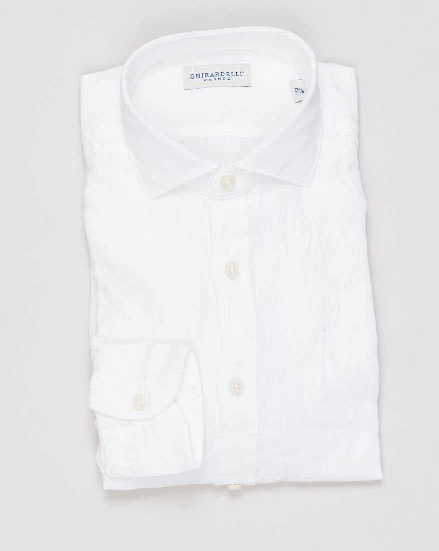 Cutaway collar
Curved hem
Front placket
100% linen
Art. TC 162
Mod. 65/TC
Color: 100 White Ghirardelli Linen Shirt / White