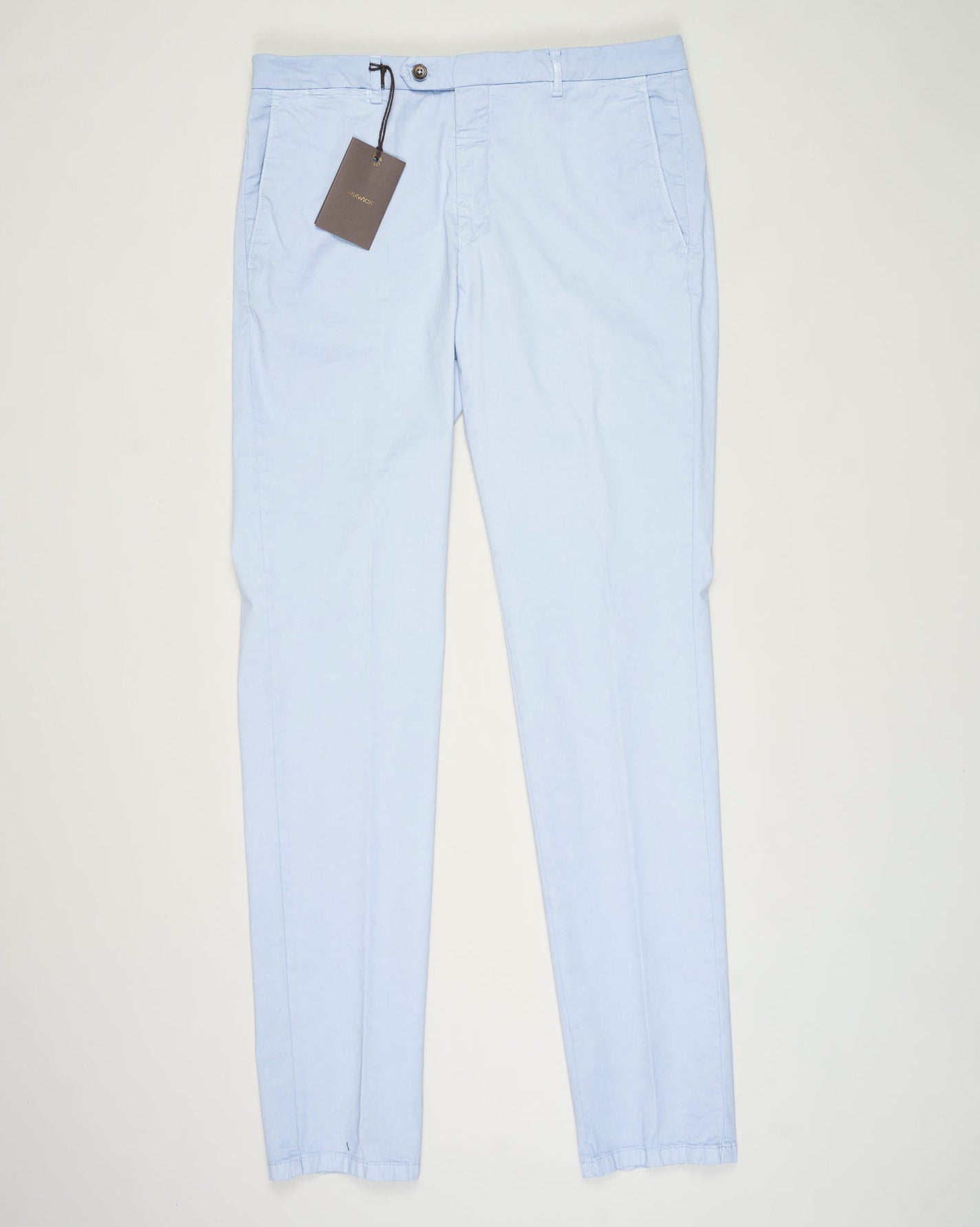 Flat front
Garment Dyed
Front pockets: slanted
Back pocket left: welt, right: welt with button
Hemming: plain (chinos)
Article: ts0001x
Color: LT Azzurro 75
Model: vulcano23-GD
Composition: 98% Cotton 2%Elastan
Made in Martina Franca, Italy Berwich Garment Dyed Cotton Chinos / Light Azzurro