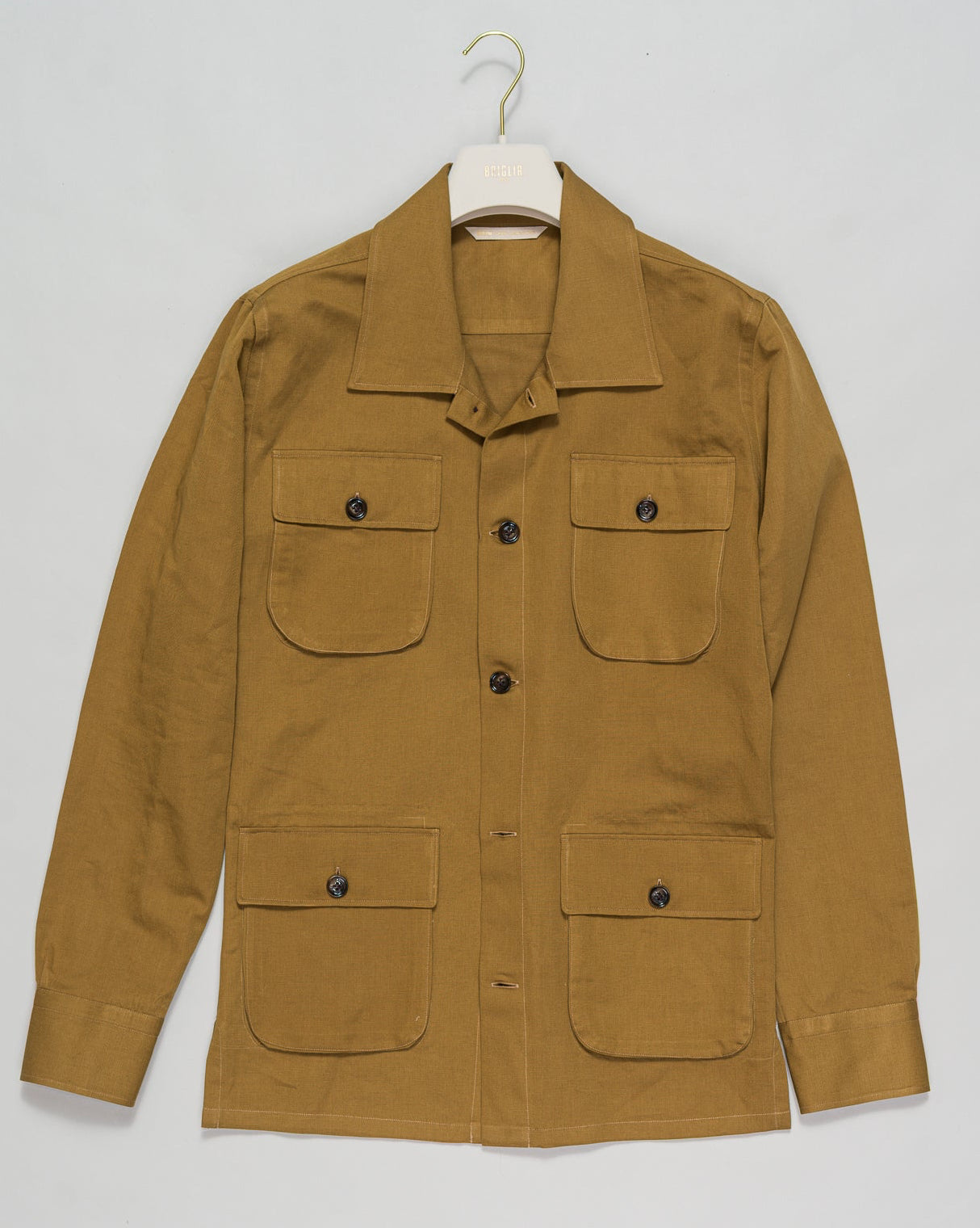 Safari jacket
4 patch pockets
Unlined
Made in Italy Briglia Safari Jacket / Mustard