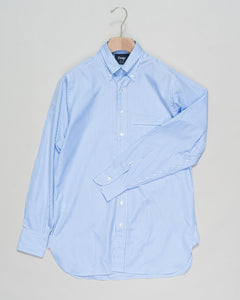 With a regular silhouette, floating interlinings, single-needle construction, and a distinguished button-down collar, it's a shirt for all occasions. Drake's Narrow Stripe Button-Down Poplin Shirt / Sky Blue