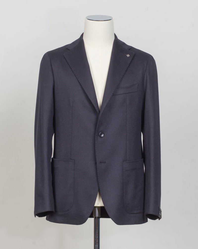 Montecarlo 1SHO22K (1.5cm longer)
Notch
SB 2 bot
2 sp
Art 190015 U
Col B5072 Navy
100% Camel
Made in Martina Franca, Italy Tagliatore Camel Jacket / Navy