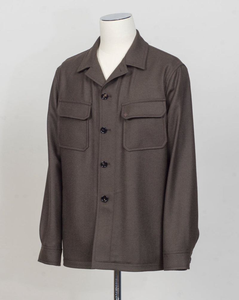 Model: G-Calvin
Art. 160069
Col. M1333 Marrone&nbsp;
Bot 51M
100% Virgin Wool&nbsp;
Heavy twill
Made in Martina Franca, Italy Tagliatore Wool Overshirt / Dark Brown