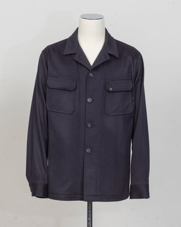Model: G-Calvin
Art 220009
Col B3217 / Navy
Composition: 50% wool 50% Cashmere
Made in Martina Franca, Italy Tagliatore Cashmere &amp; Wool Overshirt / Navy