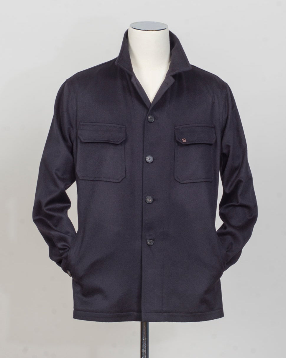Model: G-Calvin
Art 220009
Col B3217 / Navy
Composition: 50% wool 50% Cashmere
Made in Martina Franca, Italy Tagliatore Cashmere & Wool Overshirt / Navy