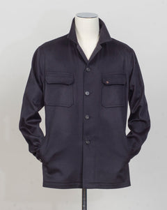 Model: G-Calvin
Art 220009
Col B3217 / Navy
Composition: 50% wool 50% Cashmere
Made in Martina Franca, Italy Tagliatore Cashmere &amp; Wool Overshirt / Navy