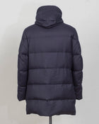 Outer fabric: 100% Virgin Wool by Vitale Barberis Canonico
Lining 1: 100% Polyester
Lining 2: 100% Polyamide
Filling: 90% Down 10% Feathers
Color: Navy / 89
Article: F09MUCX501
Snap buttons Montecore VBC Wool Down Coat / Navy